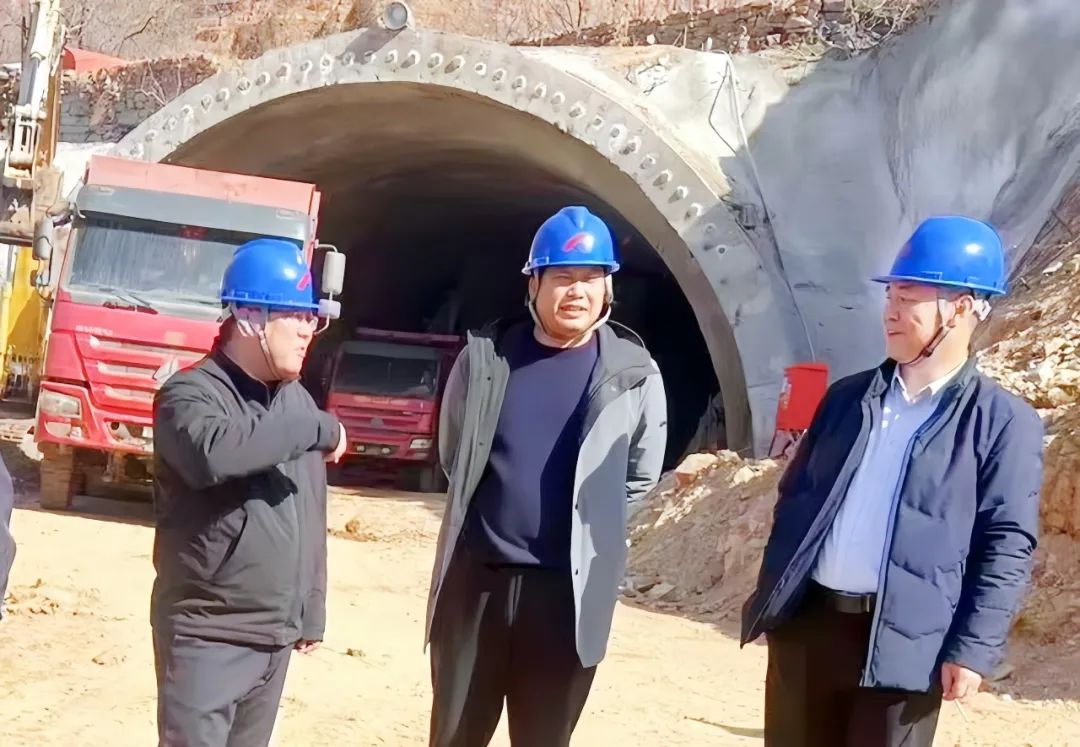 ���ϵľ�����(�й���)�ٷ���վ-Macau Platform